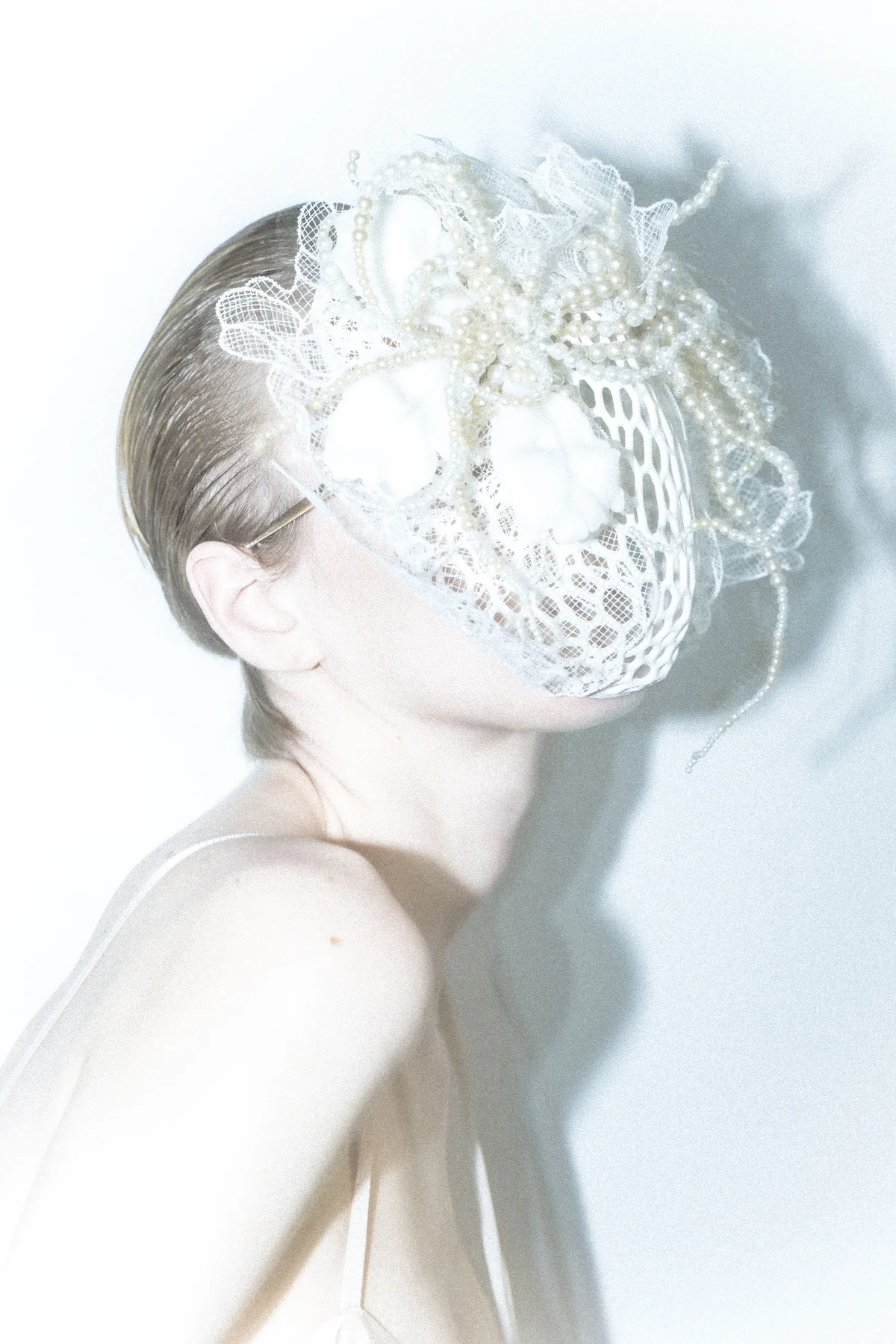 Lace headpiece